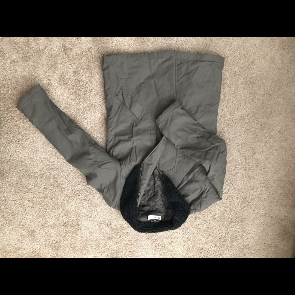 byCorpus Jacket. Looks new, very little wear.